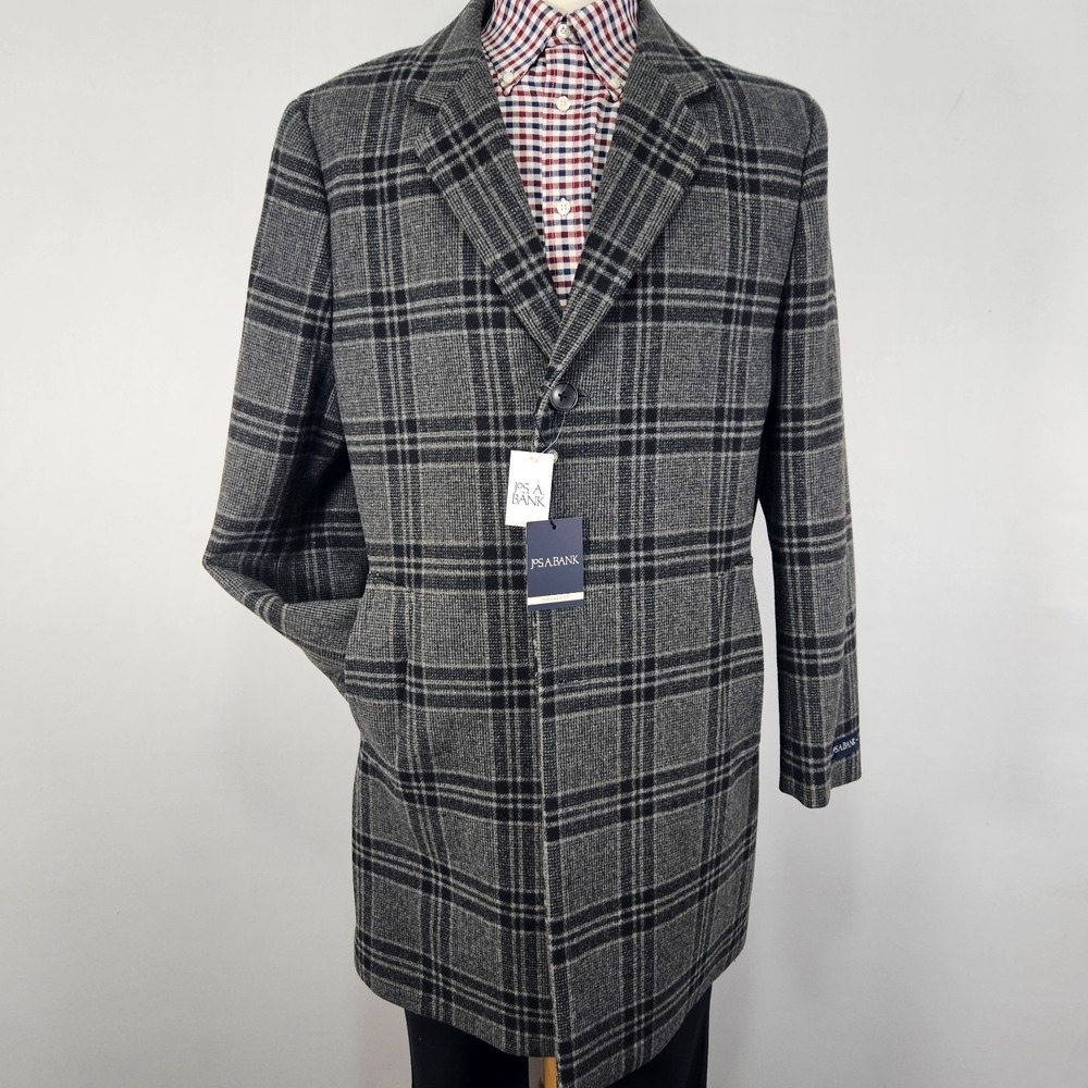 JOS A BANK Men's Over Coat Gray Plaid Wool Blend Three Button‎ Size 42R